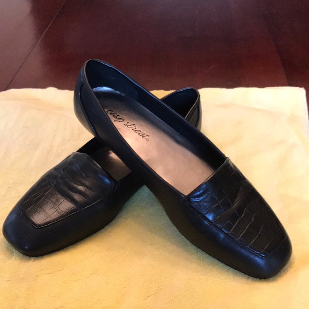 Black shoes
